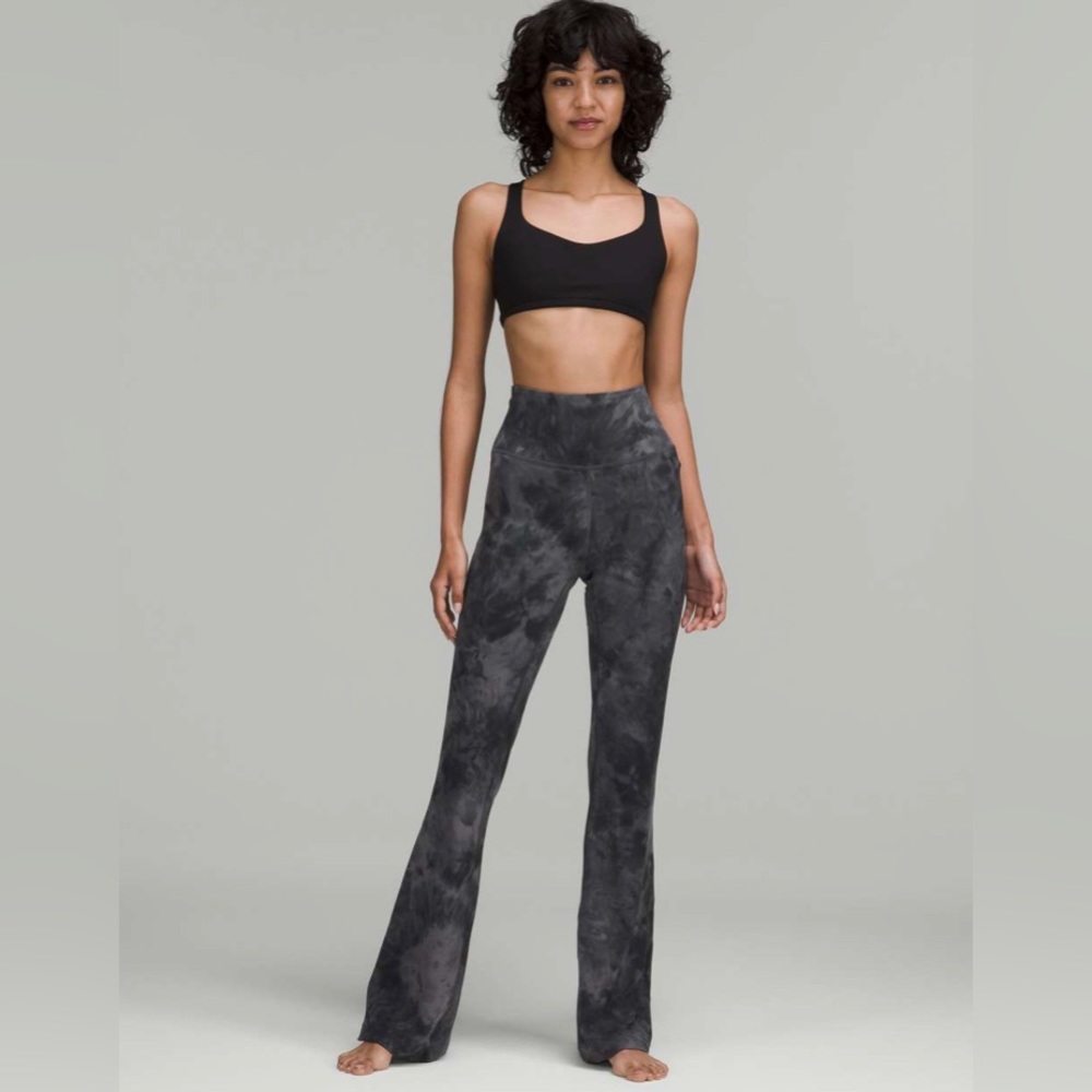 Lululemon Groove Super-High-Rise Flared Pant Nulu
